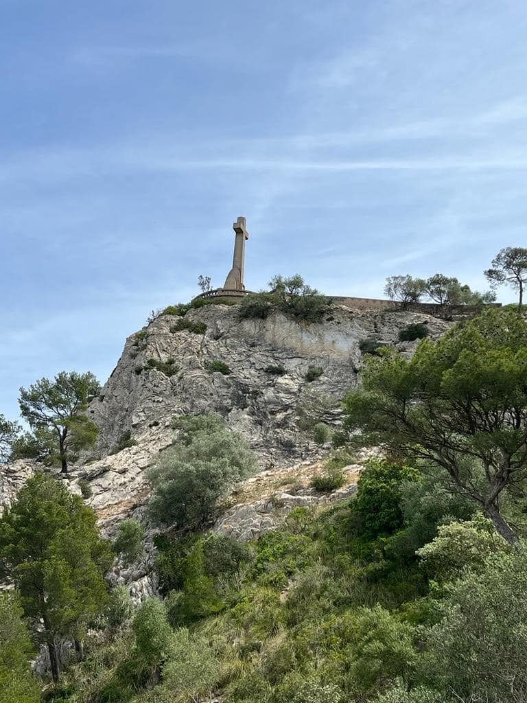 346064759_225318433572791_520371246